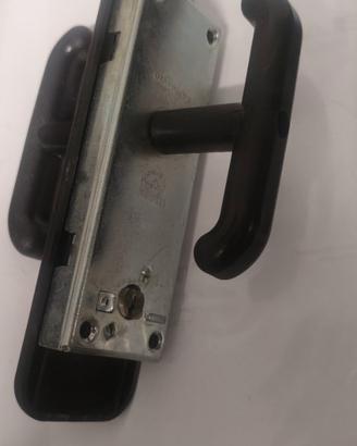 Serratura per basculante Box o altro