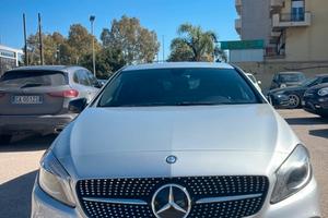 Mercedes A180 premiun AMG