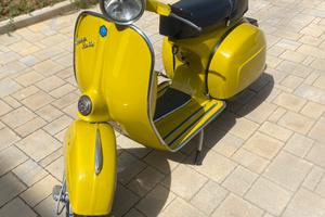 Vespa 180 Rally