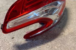 Fanale posteriore sx peugeot 208