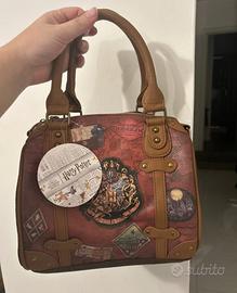Set borsa bauletto + porta spicci HARRY POTTER