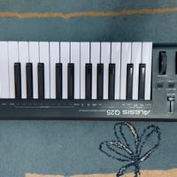 Alesis Q25