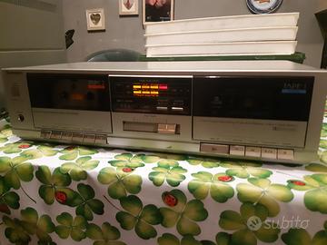 Piastra a Cassette Technics RS-D550W