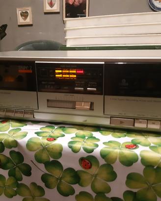Piastra a Cassette Technics RS-D550W