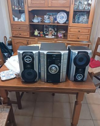 HI-FI SONY RADIO COMPACT E AUDIO CASSETTE