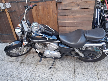Honda Shadow VT125