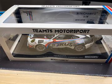 Modellino scala 1:18 porsche 911 gt3 R