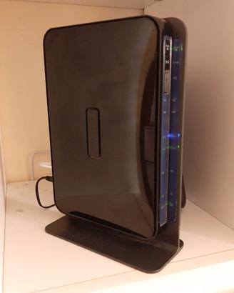Modem router Netgear DGND3700v2 N600