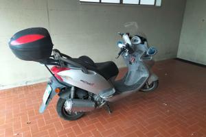 Kymco Grand Dink 250cc del 2002 sempre revisionato