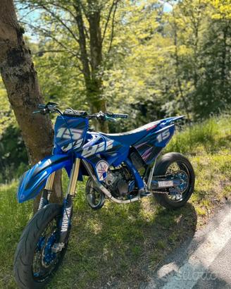 YAMAHA YZ 125