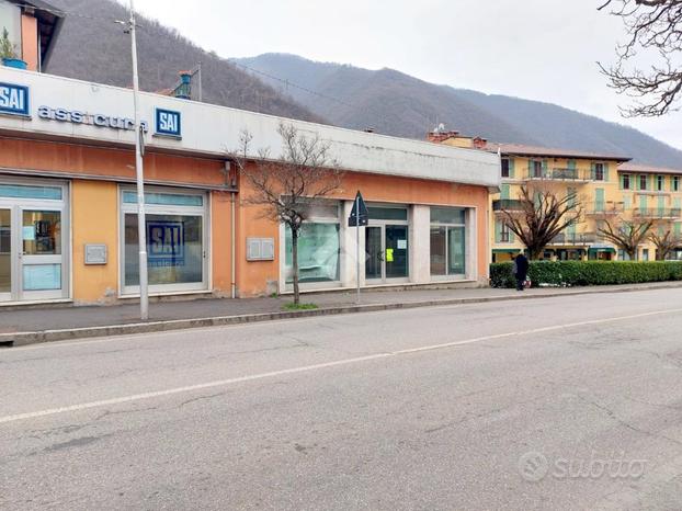 NEGOZIO A GARDONE VAL TROMPIA