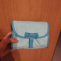 beauty case+ spazzola e pettine 