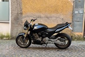 Honda hornet 600