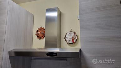 Cappa aspirante da parete Elica Krea