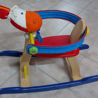 Cavallo dondolo di legno (1-4 anni)