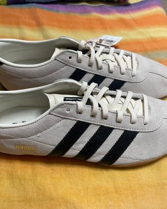 Scarpe adidas tokyo taglia 42 nuovo