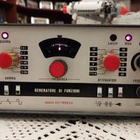 Generatore di Funzioni - Nuova Elettronica