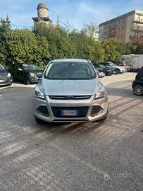Ford Kuga 2.0 TDCI 150 CV S&S 4WD Titanium