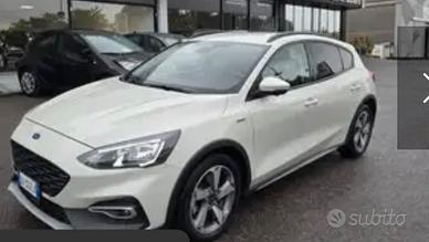 FORD FOCUS ACTIVE BIANCA