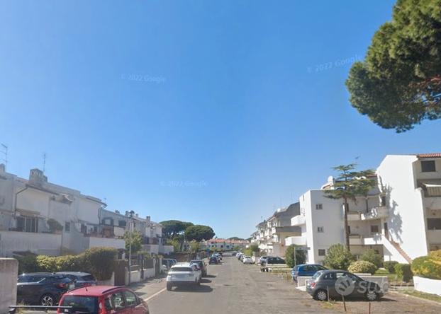 Cerveteri bilocale con balcone