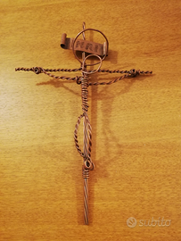 Crocefisso in rame artistico