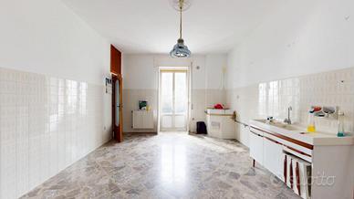 3 LOCALI A MARTINA FRANCA