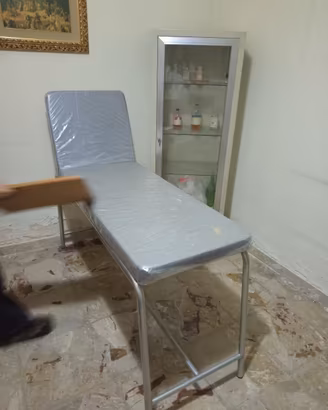 arredamento studio medico/fisioterapista 