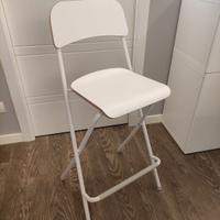 Sgabello pieghevole Ikea colore bianco