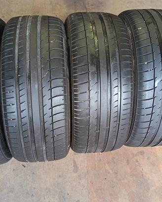 gomme 245/50/18 