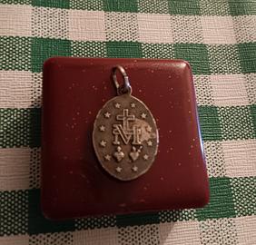 Ciondolo Madonna argento 