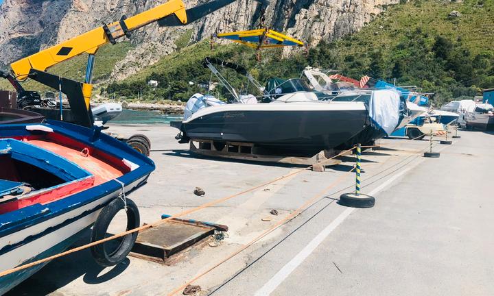 Barca semicabinato As marine 590 wa