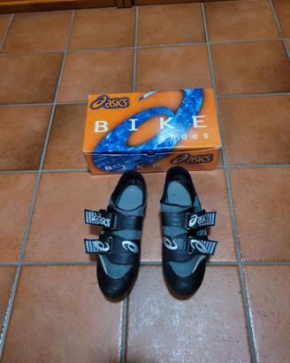 scarpe Asics 43 per bici da corsa