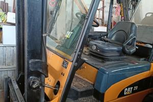 Muletto elettrico Caterpillar 20q