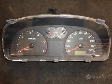 QUADRO STRUMENTI HYUNDAI TERRACAN 2.9 CRDi 06
