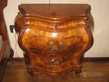 Comodini artigianali in stile veneziano