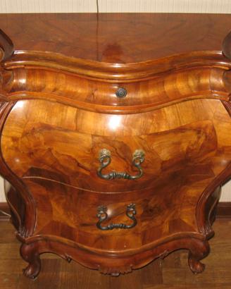 Comodini artigianali in stile veneziano