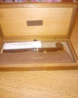 parker laque