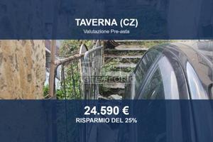 Immobile in asta di 48 m² a Taverna