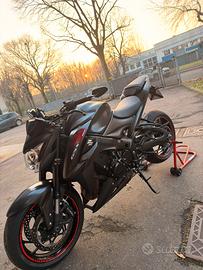 Suzuki GSX S 1000 maniacale