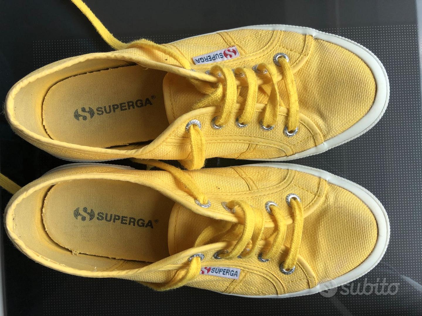 Scarpe hotsell superga gialle