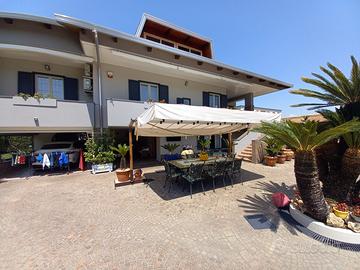 Tenda da giardino richiudibile mt 3.80 X 3