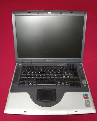Notebook HP Compaq NX7010 con CD/DVD integrato