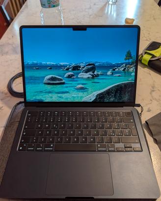 MacBook Air M2 8GB/256GB – Condizioni Perfette