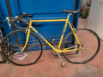 bici da corsa rossin 