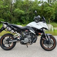 KTM 990 Supermoto - 2011