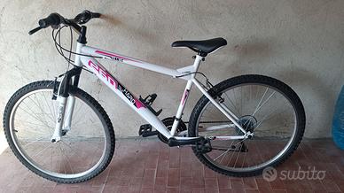 bicicletta nuova 26™