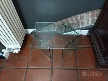 Tavolino basso in cristallo pesantissimo