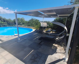 Villa con piscina a 5min da Fontane Bianche