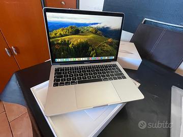 MacBook Pro i7 16gb Ram SSD 500gb