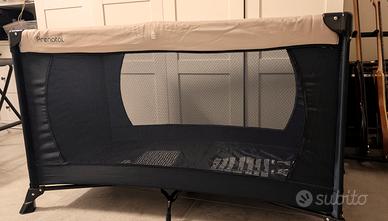 Lettino da campeggio e materasso 